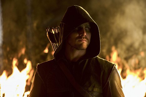 Stephen Amell - Arrow - Burned - Photos