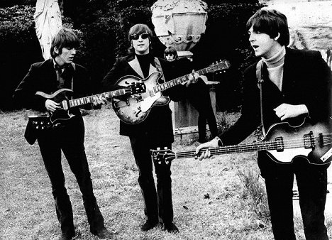 The Beatles, George Harrison, John Lennon, Ringo Starr, Paul McCartney - The Beatles: Paperback Writer - Filmfotos