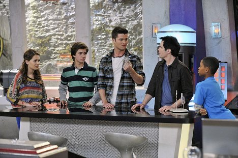 Kelli Berglund, William Brent, Spencer Boldman, Hal Sparks, Tyrel Jackson Williams - Lab Rats - Kuvat elokuvasta