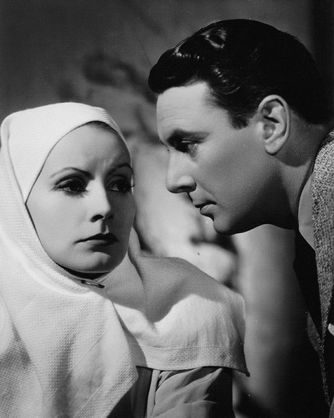 Greta Garbo, George Brent - Pestrý závoj - Z filmu