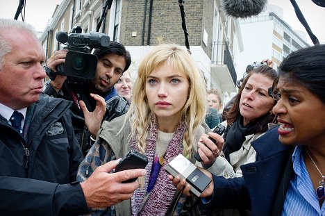 Imogen Poots - A Long Way Down - Photos