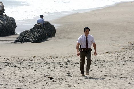 Tim Kang - The Mentalist - Red Tide - Van film