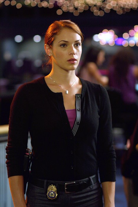 Amanda Righetti - Mentalista - Red Handed - Z filmu