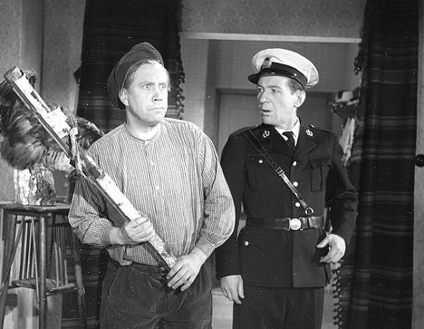 Armas Jokio, Vilho Ruuskanen - Pierrot et Bébert font les nègres - Film