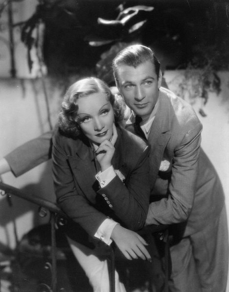Marlene Dietrich, Gary Cooper - Pokušení - Z filmu