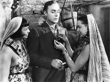 Charles Boyer - The Garden of Allah - Photos