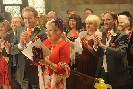 Colm Meaney, Julie Walters, Jemima Rooper, Mackenzie Crook - One Chance - Photos