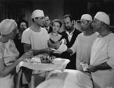 Cary Grant, Signe Hasso, José Ferrer - Lavastettu "paratiisi" - Kuvat elokuvasta