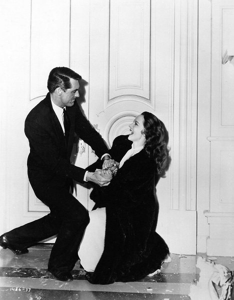 Cary Grant, Signe Hasso - Lavastettu "paratiisi" - Kuvat elokuvasta