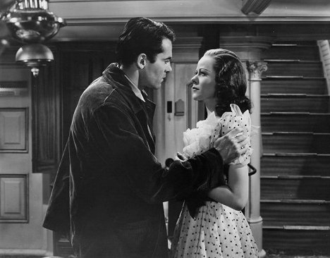 Henry Fonda, Louise Platt - Spawn of the North - Photos