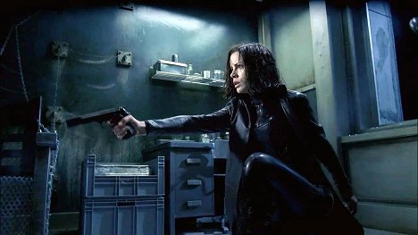 Kate Beckinsale - Underworld - Van film