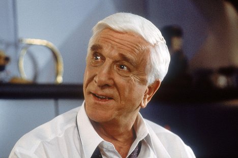 Leslie Nielsen - Csupasz pisztoly a (z)űrben - Filmfotók