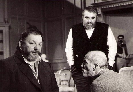 Vlado Müller, Miroslav Macháček, Peter Debnár - Dirigent - De la película