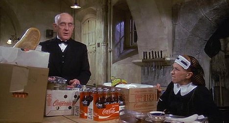Alec Guinness, Nancy Walker - Um Cadáver de Sobremesa - Do filme