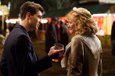 D.J. McGrath, Sophie Kennedy Clark - Philomena - Van film