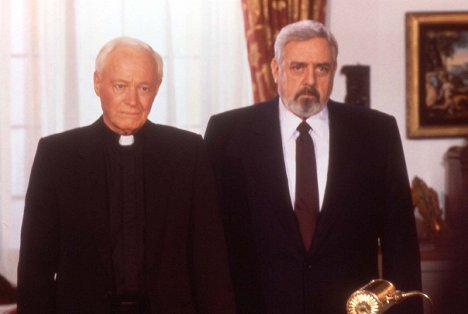 Raymond Burr - Perry Mason: The Case of the Notorious Nun - Film