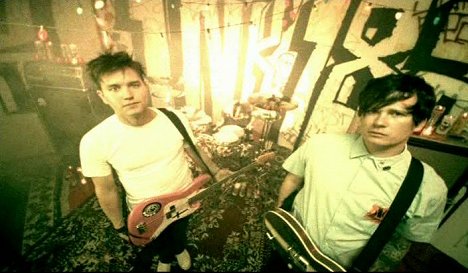 Mark Hoppus, Thomas DeLonge - Blink 182: Down - Z filmu