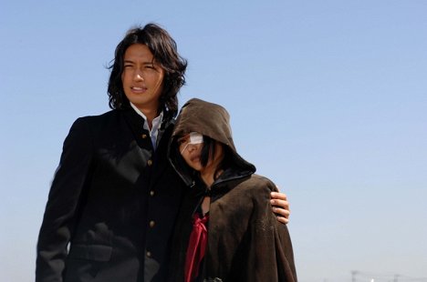 Takumi Saitoh, Yukie Kawamura - Vampire Girl vs. Frankenstein Girl - Filmfotos