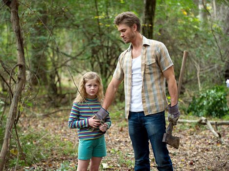 Emily Alyn Lind, Chad Michael Murray - The Haunting in Connecticut 2: Ghosts of Georgia - Photos