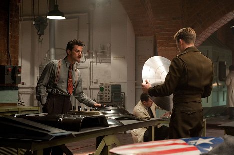 Dominic Cooper - Amerika Kapitány: Az első bosszúálló - Filmfotók