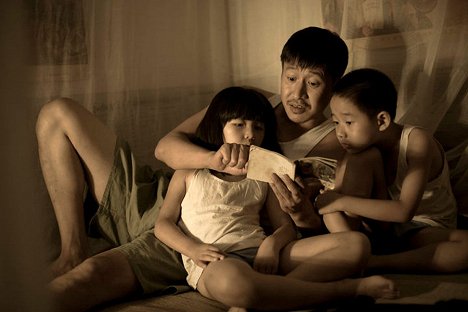 Zifeng Zhang, Guoqiang Zhang, Jiajun Zhang - Tremblement de terre à Tangshan - Film