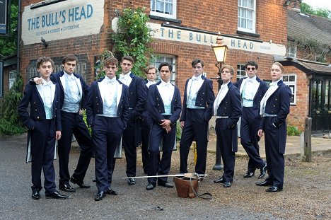 Douglas Booth, Sam Claflin, Max Irons, Sam Reid, Ben Schnetzer, Matthew Beard, Freddie Fox - The Riot Club - Film