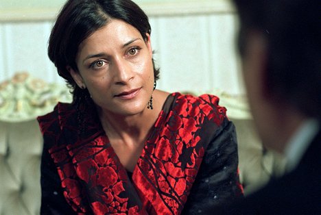 Amita Dhiri - The Inspector Lynley Mysteries: Deception On His Mind - De la película