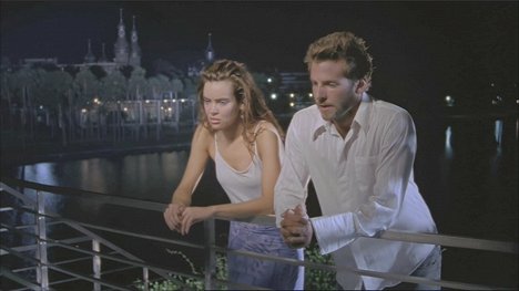 Colleen Porch, Bradley Cooper - Bending All the Rules - Z filmu