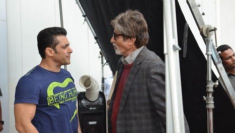 Salman Khan, Amitabh Bachchan - Jai Ho - Z natáčení