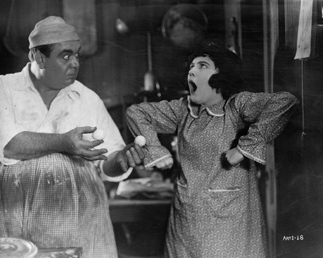 Bertram Grassby, Dorothy Gish - Battling Jane - Photos