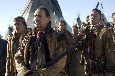 August Schellenberg - Bury My Heart at Wounded Knee - Filmfotos