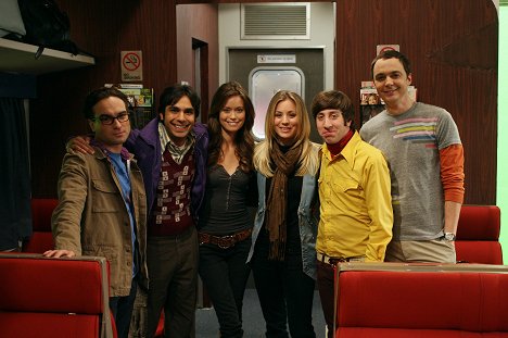 Johnny Galecki, Kunal Nayyar, Summer Glau, Kaley Cuoco, Simon Helberg, Jim Parsons - The Big Bang Theory - Del rodaje