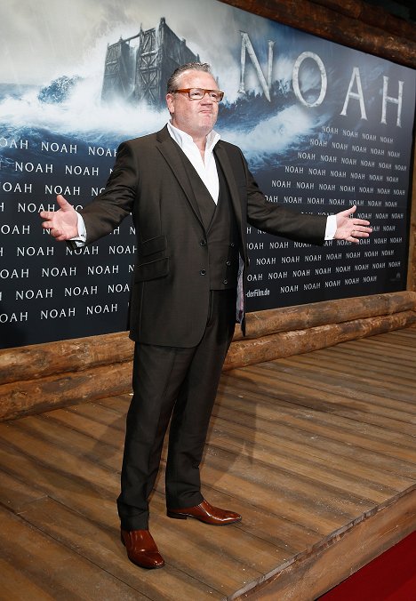 Ray Winstone - Noe: Wybrany przez Boga - Z imprez