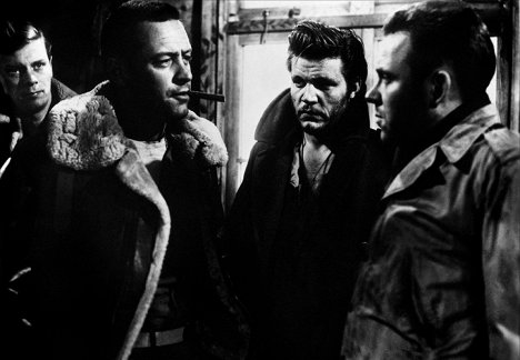 Neville Brand, Peter Graves, William Holden - Stalag 17 - Filmfotos