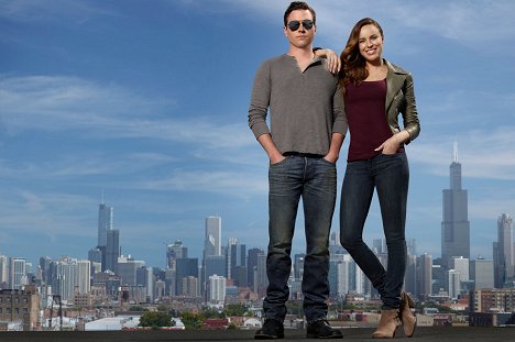 Michael Mosley, Jessica McNamee - Sirens - Promokuvat