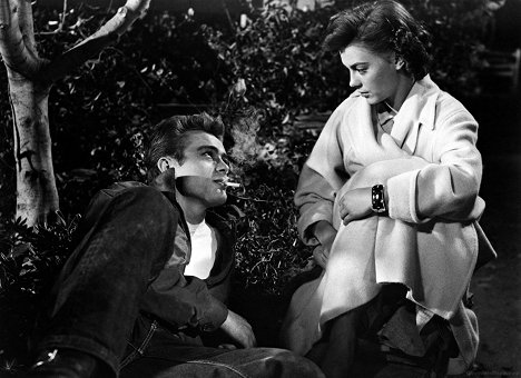 James Dean, Natalie Wood - Rebel Without a Cause - Photos