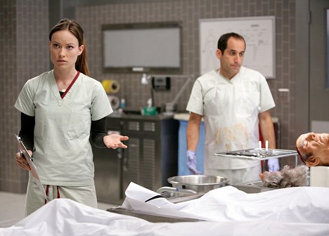Olivia Wilde, Peter Jacobson - House M.D. - Not Cancer - Photos