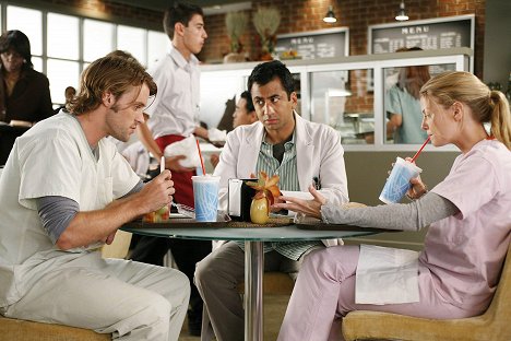Jesse Spencer, Kal Penn, Jennifer Morrison - Dr. House - Ať jedí koláče - Z filmu