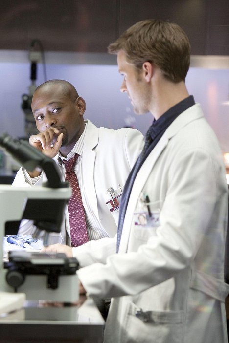 Omar Epps, Jesse Spencer - House M.D. - Moving the Chains - Photos