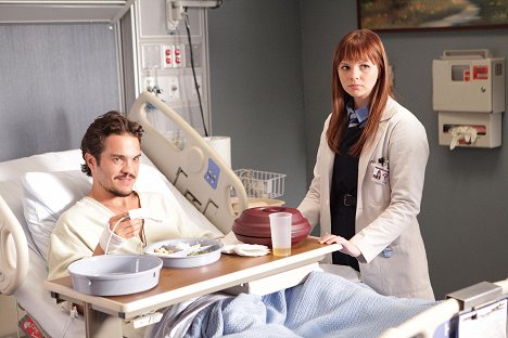 Kuno Becker, Amber Tamblyn - House M.D. - Pequeños sacrificios - De la película