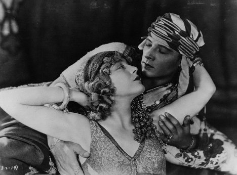 Vilma Bánky, Rudolph Valentino - A sejk fia - Filmfotók