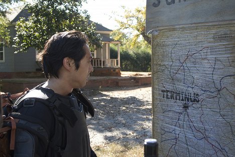 Steven Yeun - Walking Dead - Yksin - Kuvat elokuvasta