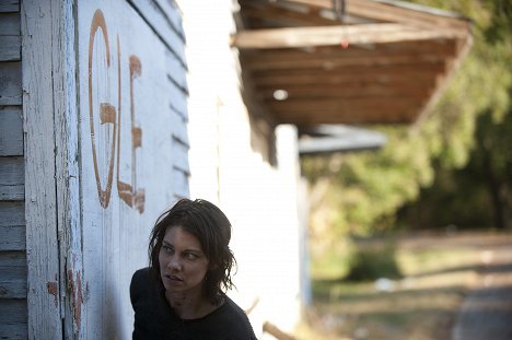 Lauren Cohan - The Walking Dead - Alone - Photos
