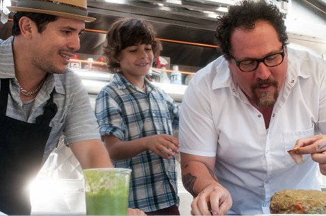 John Leguizamo, Emjay Anthony, Jon Favreau - Kiss the Cook - So schmeckt das Leben - Filmfotos