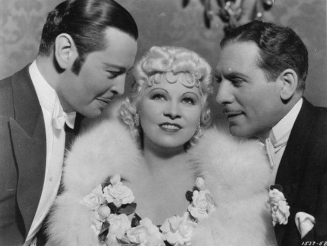 Ivan B. Lebedeff, Mae West, Paul Cavanagh - Goin' to Town - Werbefoto