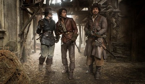 Tom Burke, Luke Pasqualino, Santiago Cabrera - The Musketeers - Kuvat elokuvasta
