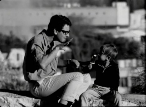 Oded Kotler - Shlosha Yamim Veyeled - Kuvat elokuvasta