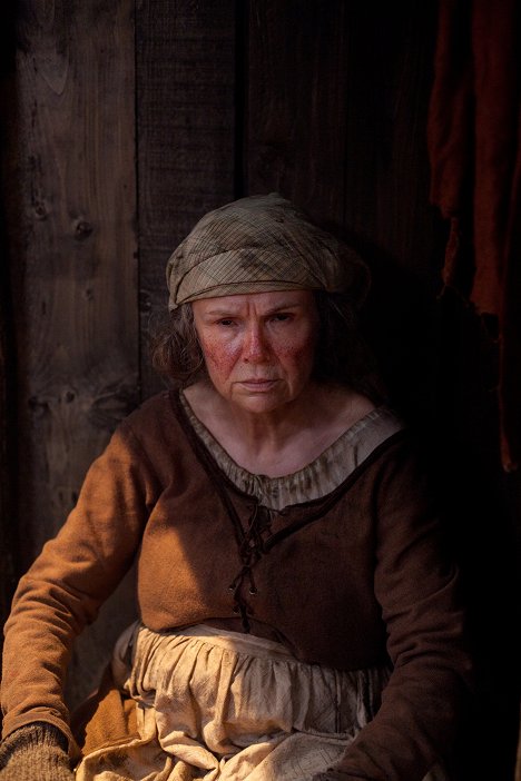 Julie Walters - V kruhu koruny - Jindřich IV. (2. díl) - Z filmu