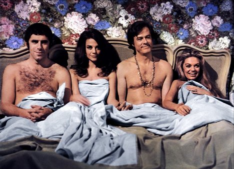 Elliott Gould, Natalie Wood, Robert Culp, Dyan Cannon