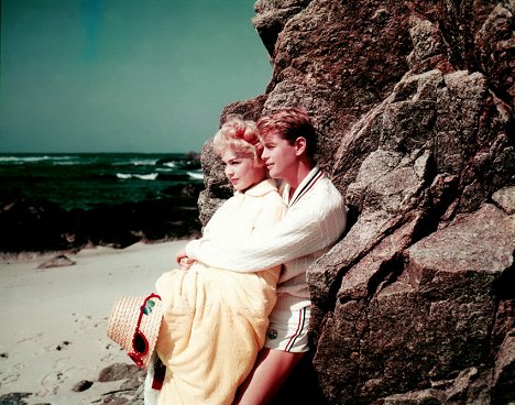 Sandra Dee, Troy Donahue - En una isla tranquila al sur - De la película